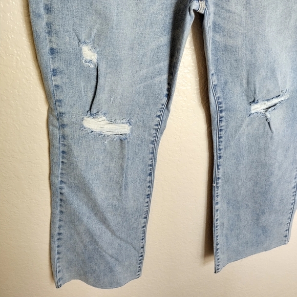 NWT Hidden Happi High Rise Crop Flare Jeans Sz 31 - Picture 4 of 9